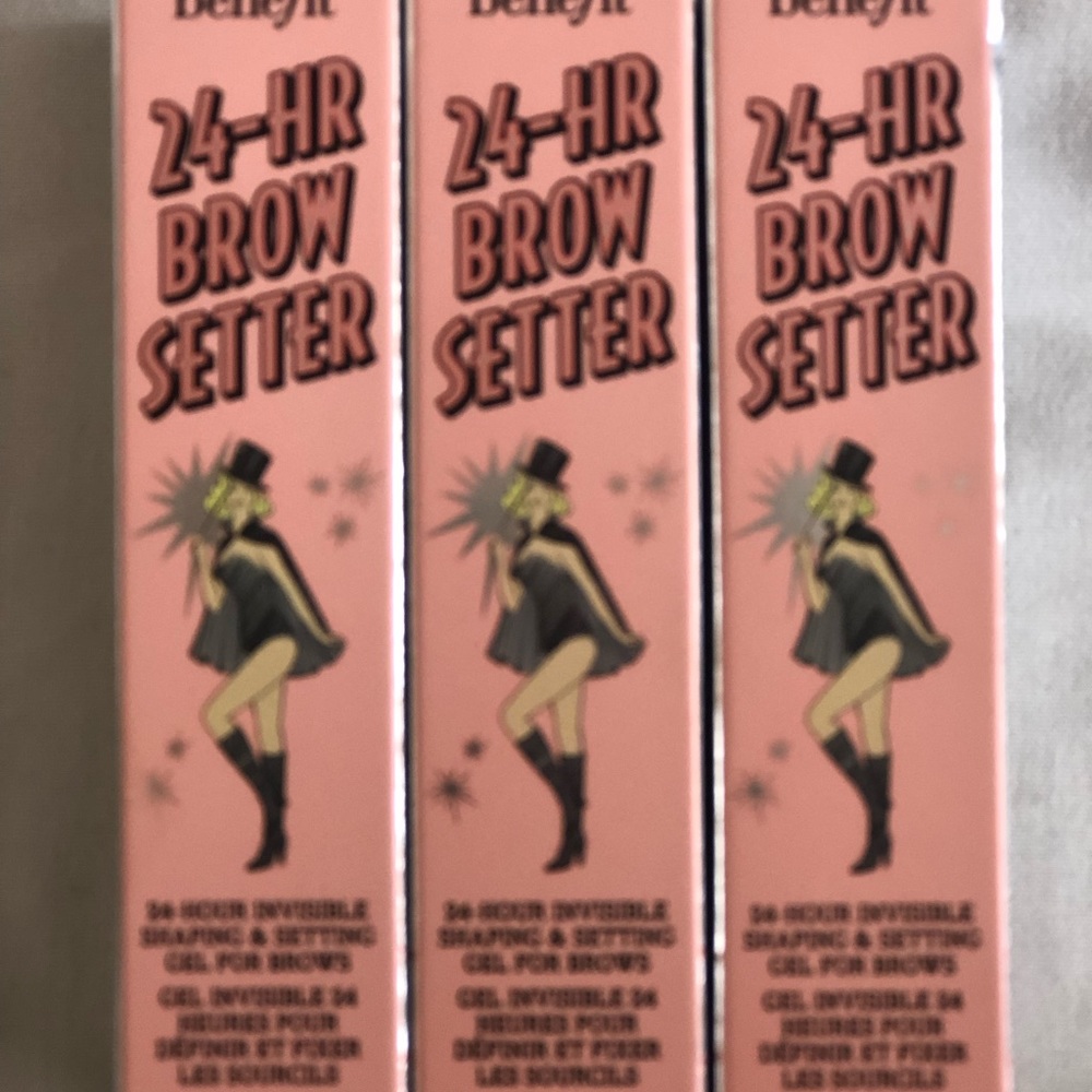 Benefit 24-hour brow setter